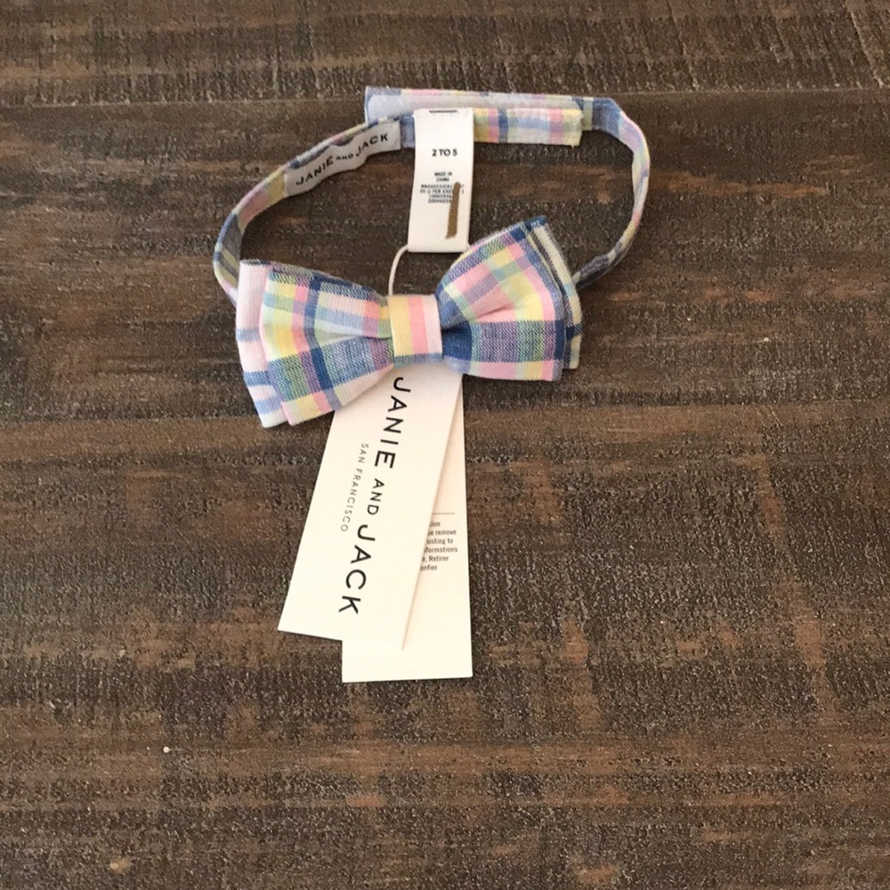 Boys Janie and Jack bow tie!